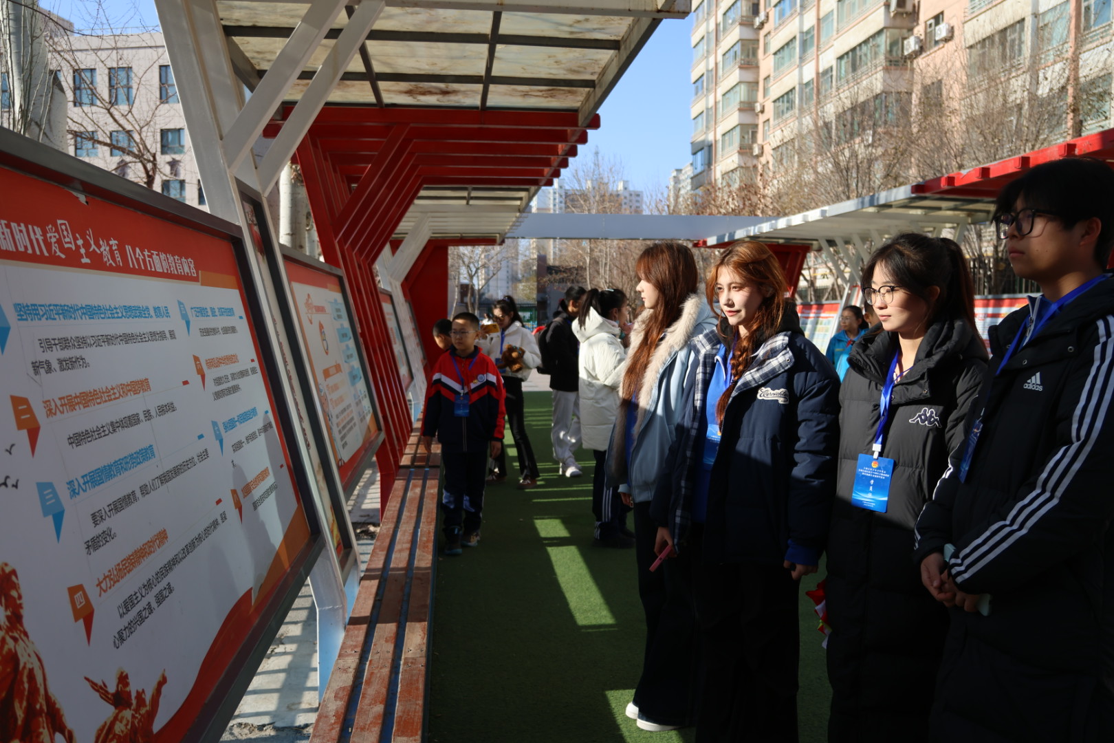 共绘兵地融合新画卷——新疆石河子职业技术学院师生代表赴乌鲁木齐开展主题研学活动