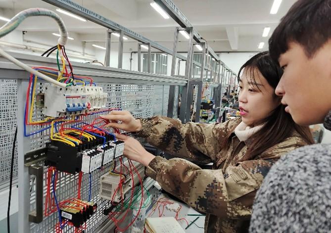 新疆石河子职业技术学院—机械电气工程分院 开展“兵团中等职业院校技能抽测”培训辅导和考核工作