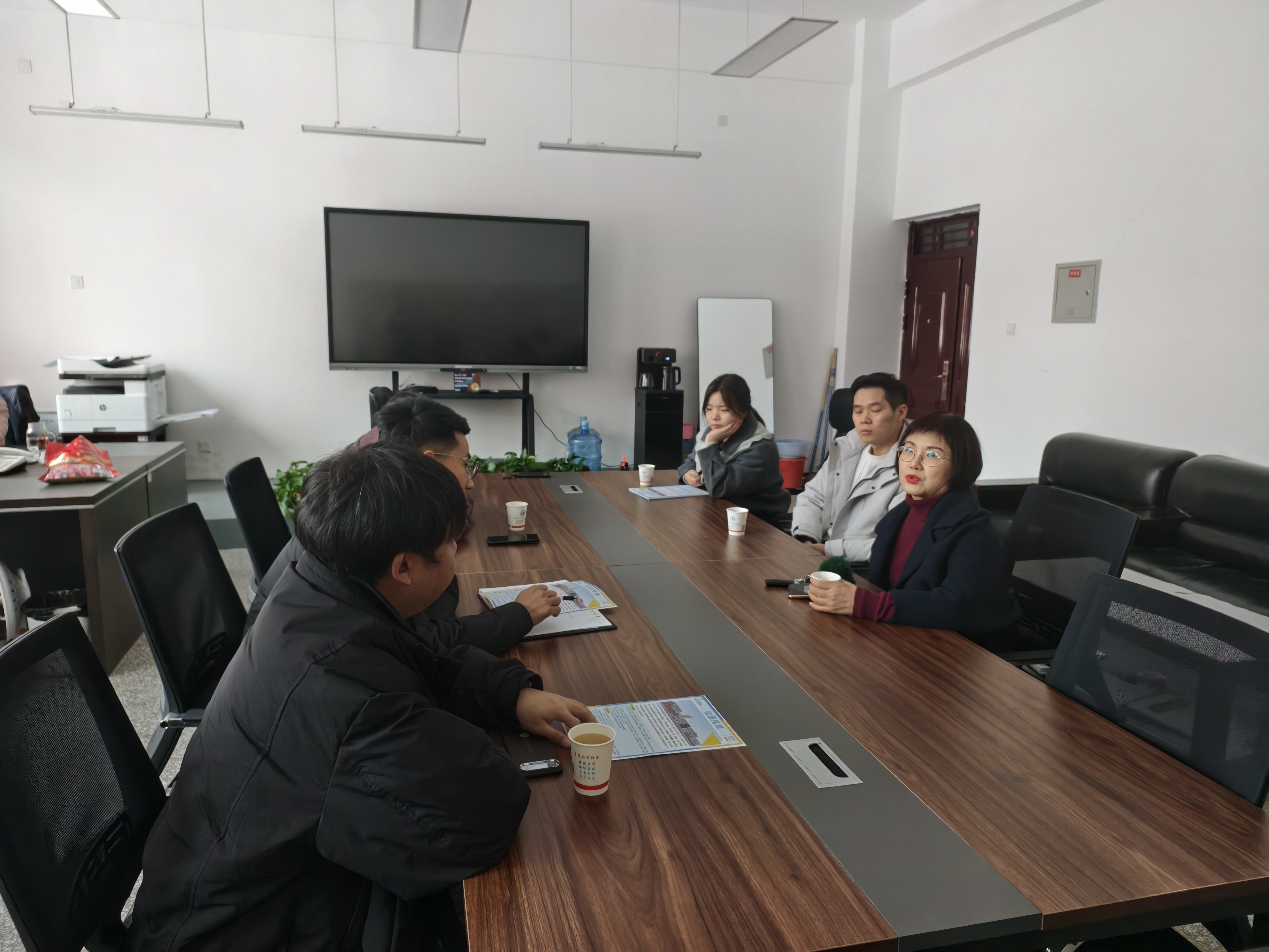 访企拓岗促就业：新疆石河子职业技术学院与沃达农业科技股份有限公司洽谈校企合作