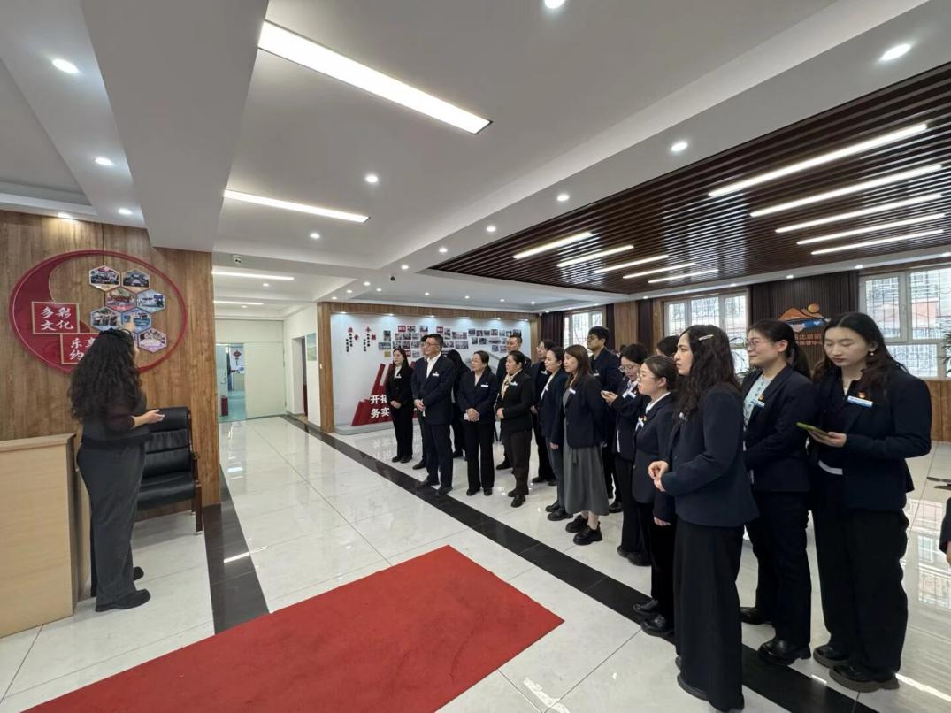 深入基层学经验  实践赋能促教学 ——马克思主义学院教师赴石总场文化宫社区开展主题党日活动