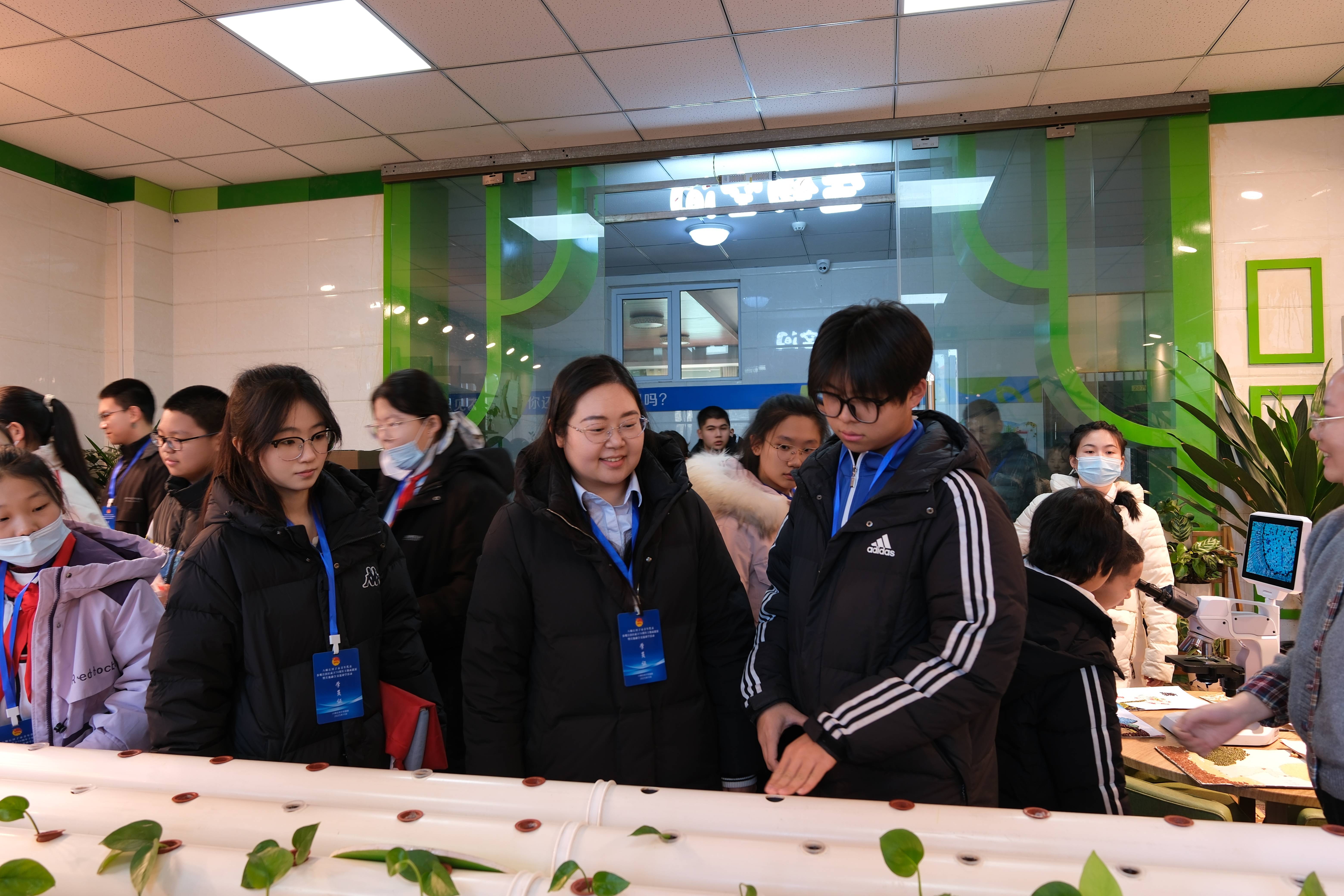 共绘兵地融合新画卷——新疆石河子职业技术学院师生代表赴乌鲁木齐开展主题研学活动