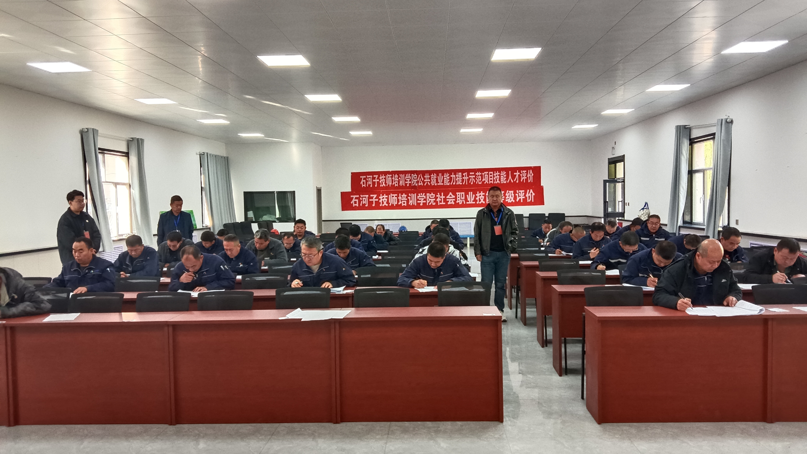 喜报！新疆石河子职业技术学院（石河子技师培训学院）培训工作再添两项师市级新荣誉