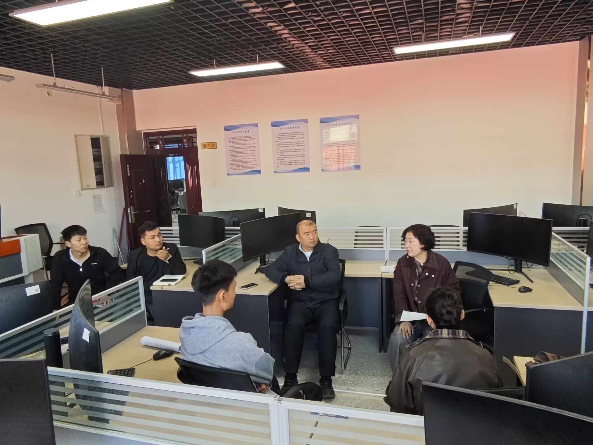 引企入校促教学，项目驱动育人才 ——信息与通信工程学院召开三教改革专题研讨会