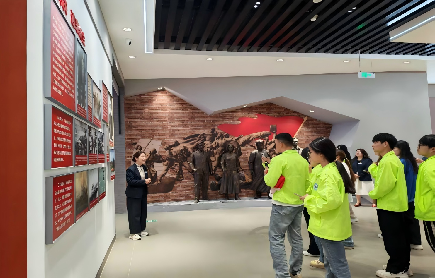 【2026行走的思政课】踏寻红色足迹 砥砺报国之志——食品工程学院(化工与环境工程学院)开展“行走思政课”系列活动